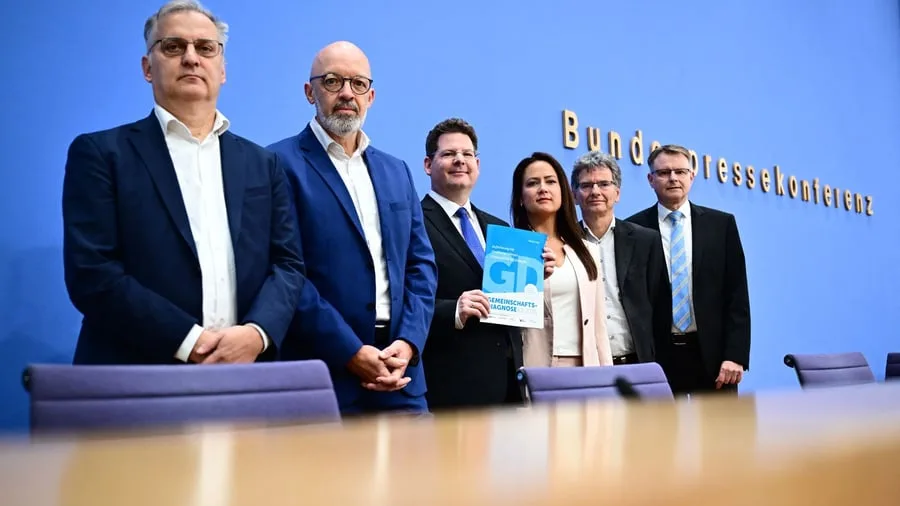 Konjunktur: Wachstum auf Pump: Wirtschaft nimmt vorerst Fahrt auf
