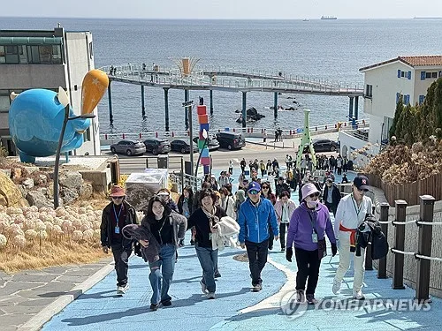 동해시 단체관광 지원 재개…버스 1대당 최대 40만원