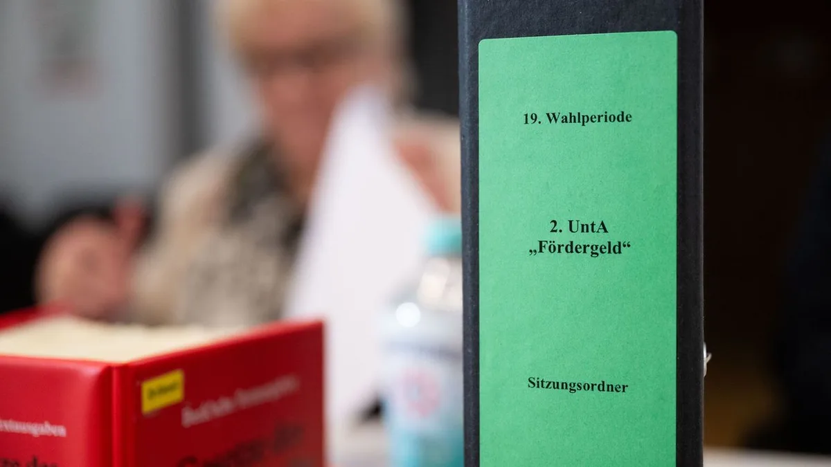Kampf gegen Antisemitismus: Opposition sieht unerlaubte Einflussnahme bei Fördergeld