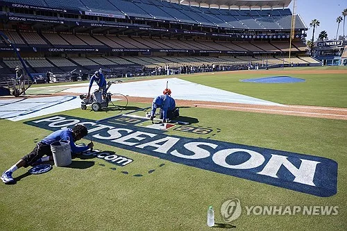 MLB 가을야구 '스몰마켓' 반란…새 노사협약 앞두고 비상한 관심
