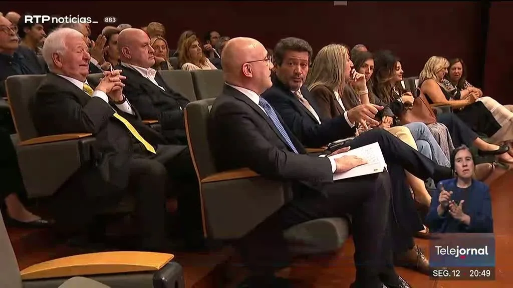 Passos Coelho admitiu regressar à vida política