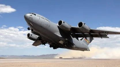 Luftraumsperrung: Transportflugzeug der Air Force muss überraschend umkehren