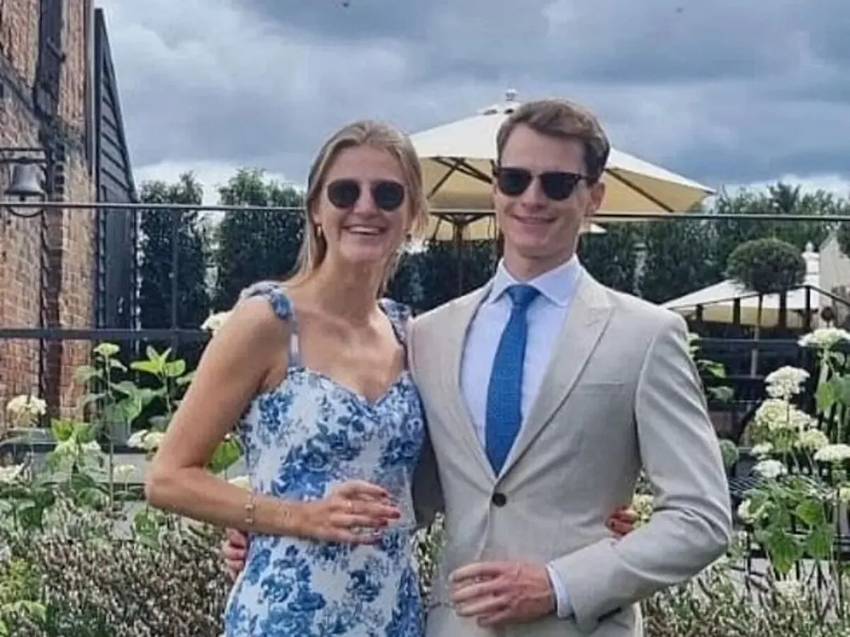 Casal britânico em lua de mel e piloto morrem em queda de helicóptero na Grécia