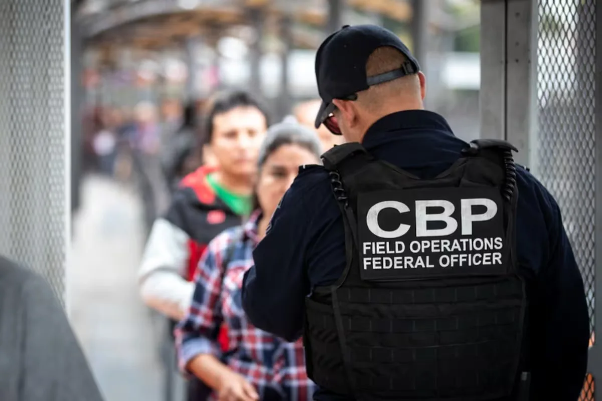 EEUU impone nuevas restricciones de viaje a pasajeros procedentes de estos tres países