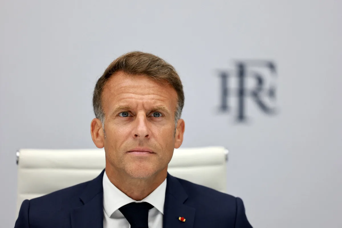 Macron visita Reino Unido para reforzar la cooperación con Burnham y asistir a la histórica exhibición del Tapiz de Bayeux en Londres