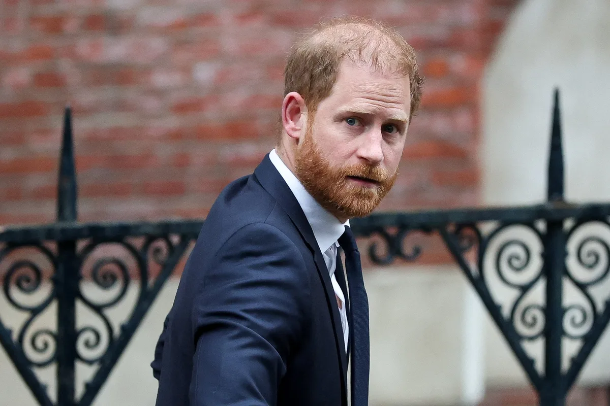 Opinion: Harry Selling His Memories of Diana Feels Wrong