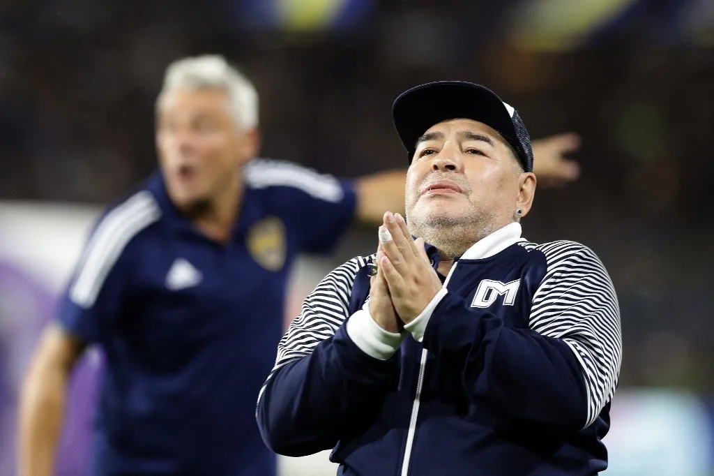 Perito diz que sinais de agravamento de Maradona poderiam ter sido detectados antes da morte