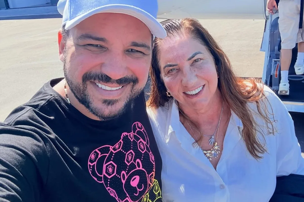 Mãe de Virginia se declara ao ex-namorado: "Especial para mim"