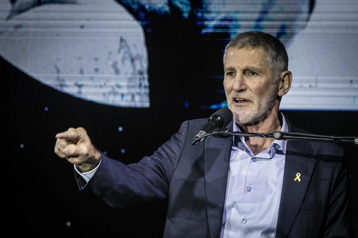 El opositor israelí Yair Golan tilda a Netanyahu de "extremista" y "poco fiable" por los ataques contra Siria