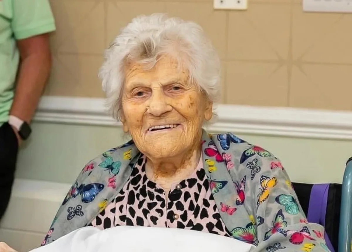 Ethel Caterham, una británica que es la persona más anciana del mundo, cumple 117 años