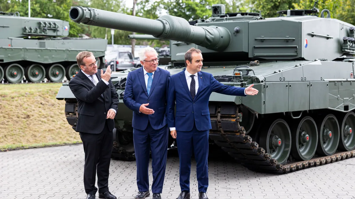 Deutschland liveblog: Deutsch-französisches Panzerprojekt laut französischem Generalstabschef gescheitert
