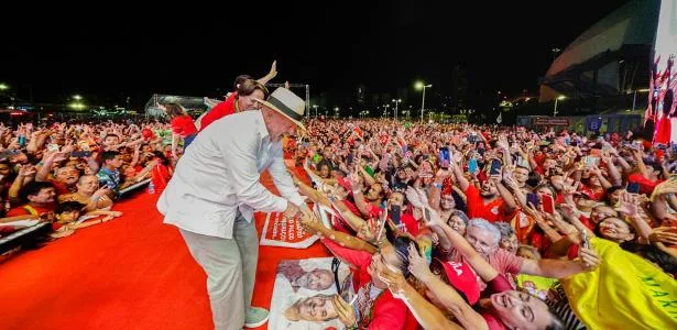 Lula pede votos para 'limpeza no Congresso' em ato no RN