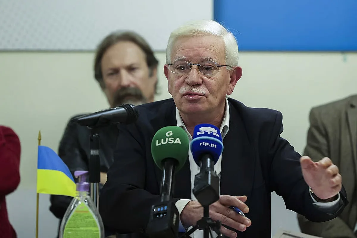 Fesap diz que mesmo que salário mínimo no Estado subisse para 1.030 euros em 2027 seria "curto"
