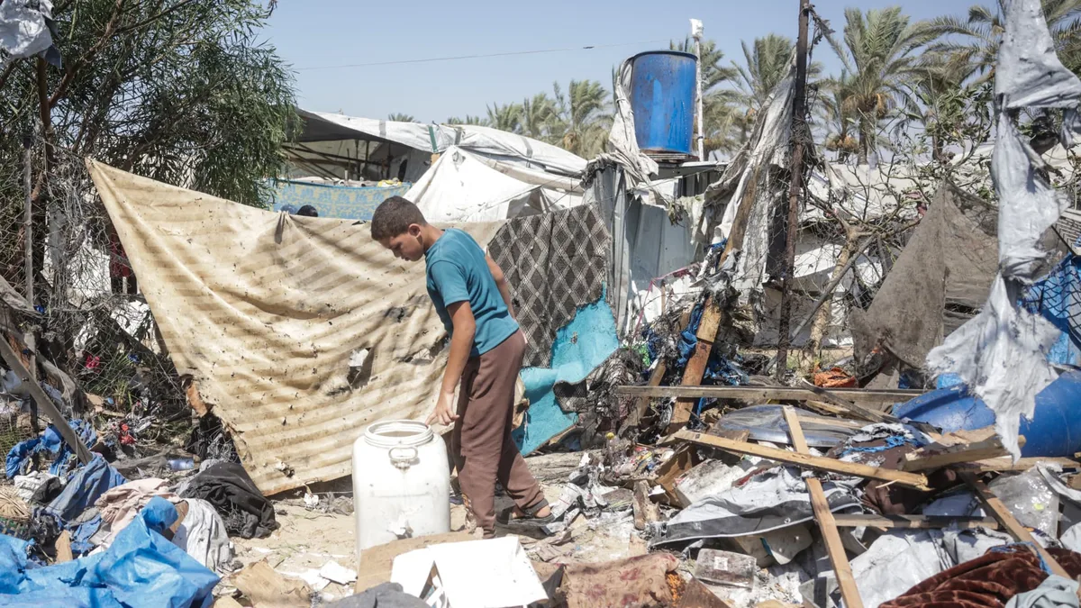 Huit pays musulmans condamnent le "refus israélien" de poursuivre le plan de paix américain pour Gaza