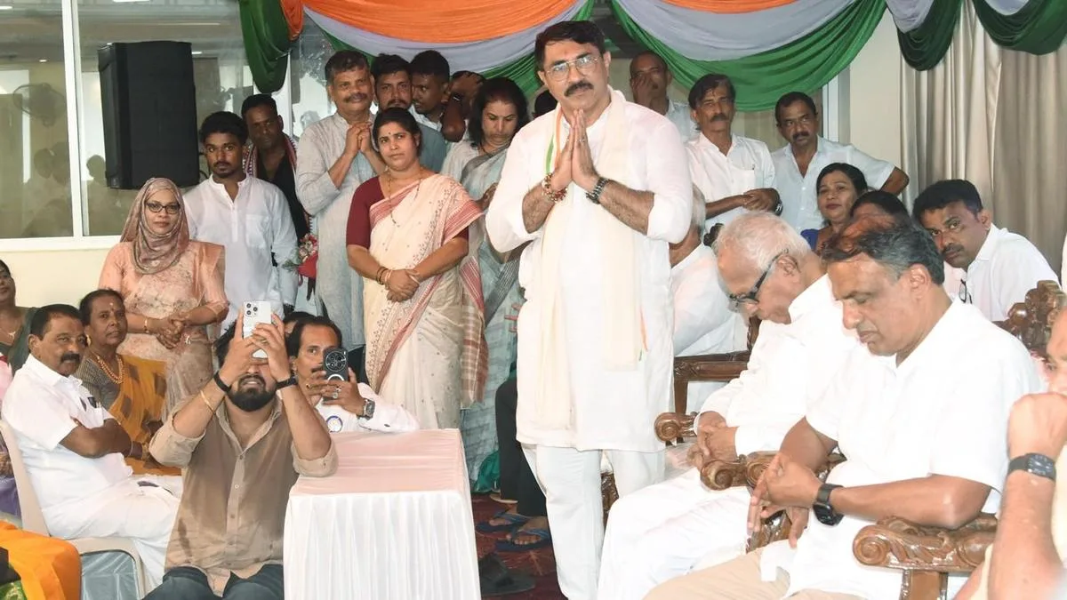 Congress convention in Mangaluru in November, says new DKDCC president Padmaraj R. Poojary