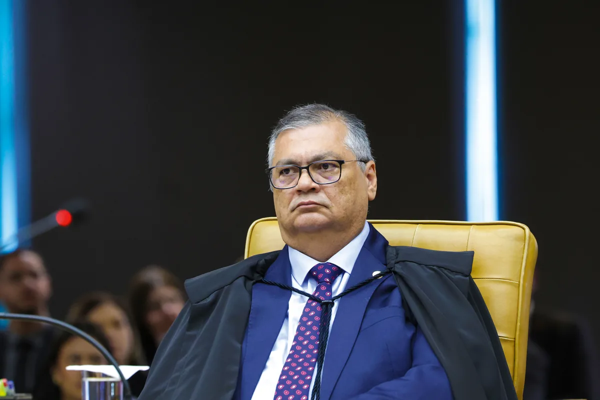 Flávio Dino retira sigilo de material da Polícia de SP sobre produtora de ‘Dark Horse’