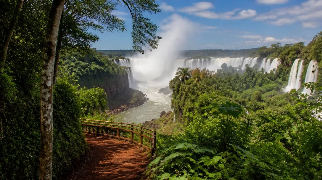 Clima en Misiones hoy domingo 18 de octubre: cielo claro y temperaturas agradables