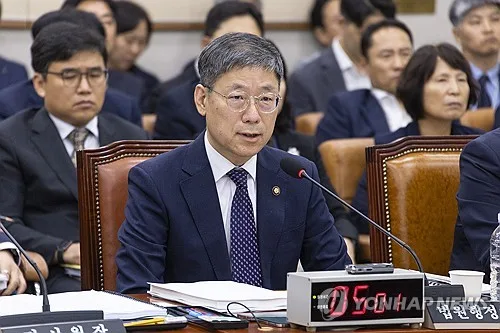 노경필 "대통령 만날 기회 없었다…서면제청 민정수석과 협의해"