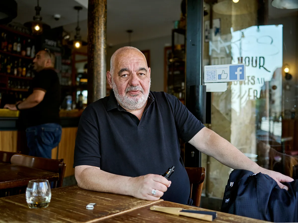 "Je ne suis ni flic ni avocat, et moins encore justicier" : Philippe Jaenada raconte son goût des faits divers