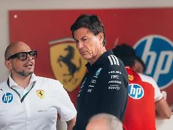 Mercedes-Boss ist stinksauer: "Wer auch immer das denkt, ist hirnlos"