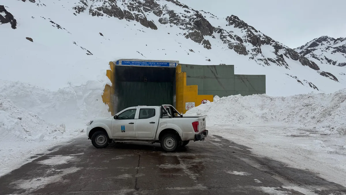 “Cuánta negligencia!”: la queja empresarial por el cierre de un paso a Chile por donde salen exportaciones por USD 1.000 millones