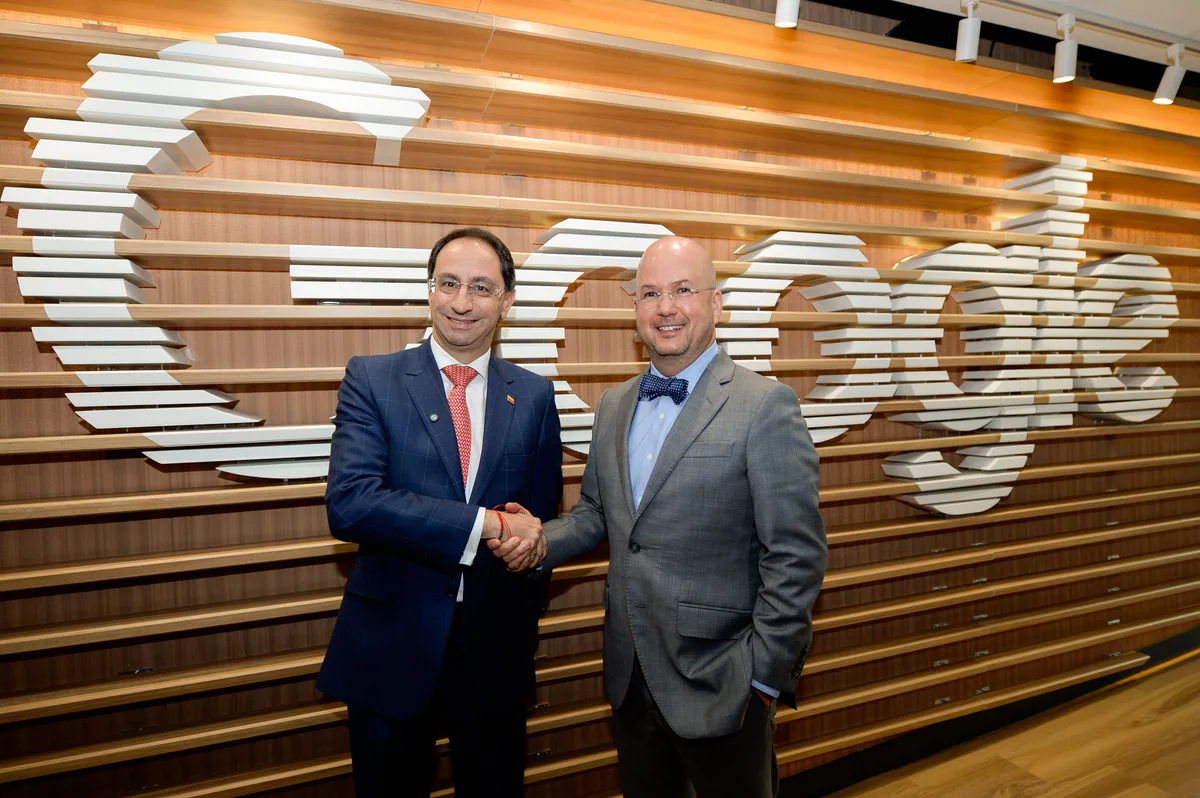 Google ofrecerá 15.000 becas en Colombia con certificado profesional en IA y mercadeo