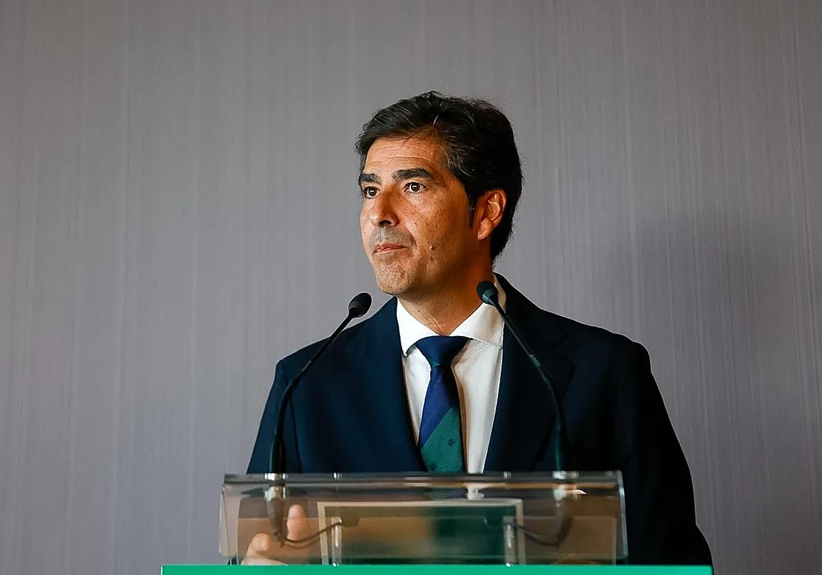 Haro y la plantilla final del Betis 26-27: «Una gran venta hubiera ayudado»
