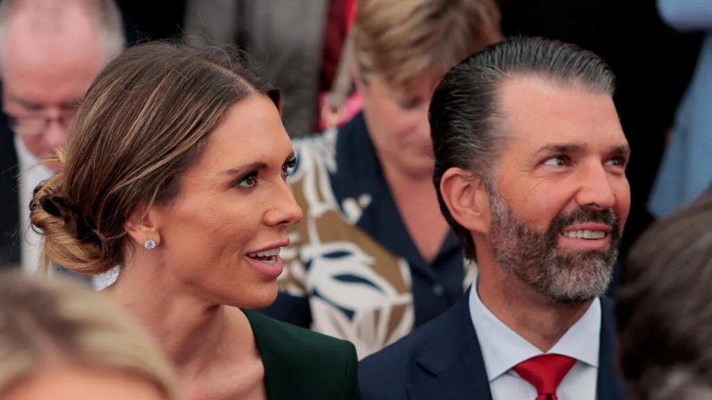 Trump Jr remboursera sa fête de mariage payée par un oligarque russe, assure son père