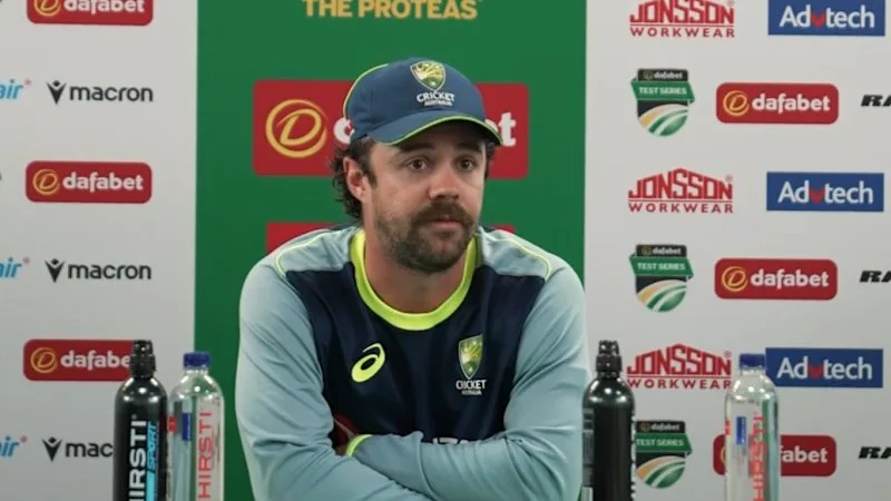 Head hits back at Hayden's criticism