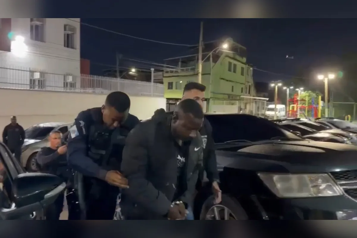 "Simba", puxador de guerra do CV, é preso após confronto com policiais