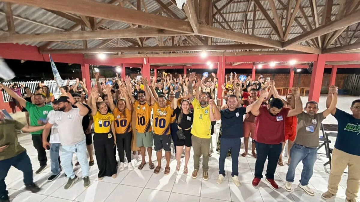 Encontro com Adailton Cruz reúne centenas de pessoas em Feijó