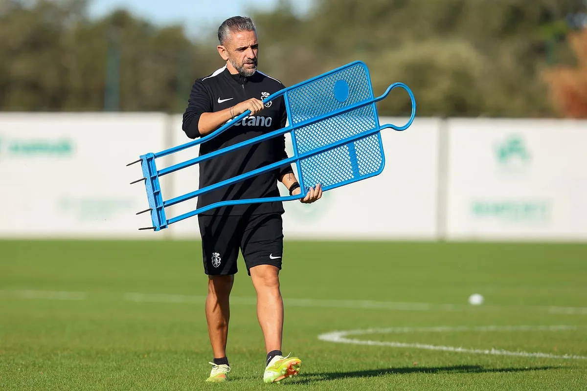 Rui Borges diz que Sporting deixou de ser um Peugeot da Champions: "Somos um Mercedes..."
