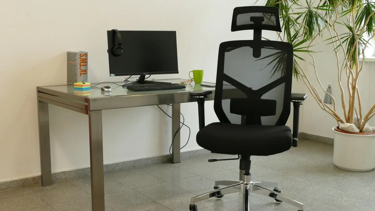 Fürs Homeoffice und Büro: Platz nehmen und wohlfühlen: Diese Bürostühle schonen den Rücken