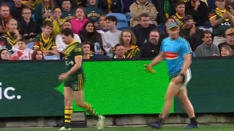 Moses limps off in huge Aussie blow