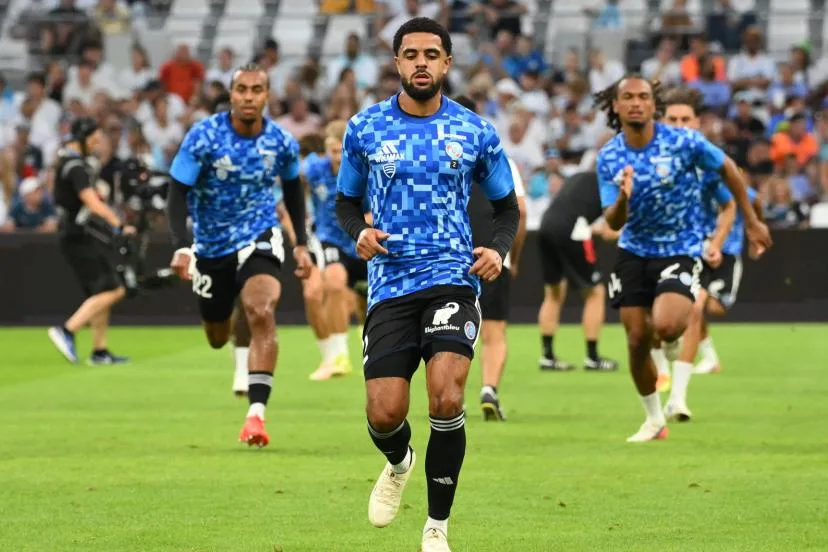 Strasbourg prête Andrew Omobamidele à Anderlecht