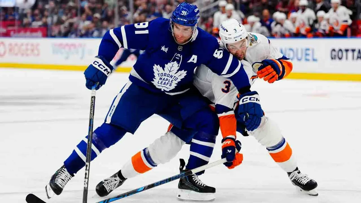 Hiller explains ‘easy decision’ to put Tavares back on first power play