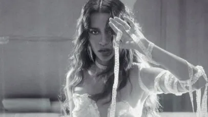 Marina Sena atribui parte do sucesso de ‘Coisas Naturais’ aos shows: ‘Fez o álbum crescer muito’