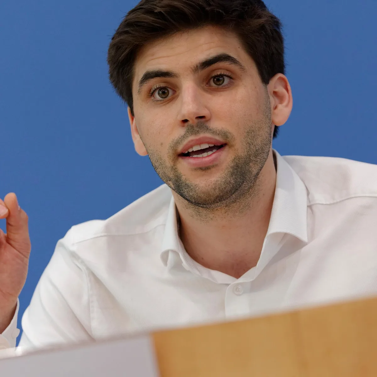 Nach Wahl in Berlin - Jüdische Studierendenunion: Präsident Dekel fordert von Linkspartei konsequentes Vorgehen gegen Antisemitismus