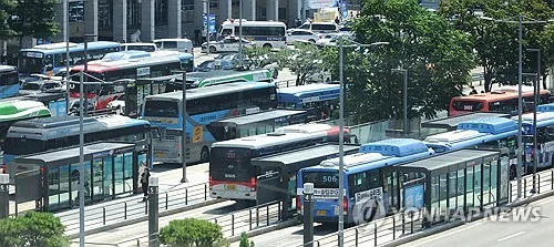 서울 시내버스 파업 'D-1'…노사, 막판 임금협상 줄다리기