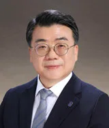 교육부 ‘지역균형 장학금’, 국립대-사립대 구분 없이 지원해야[기고/전민현]