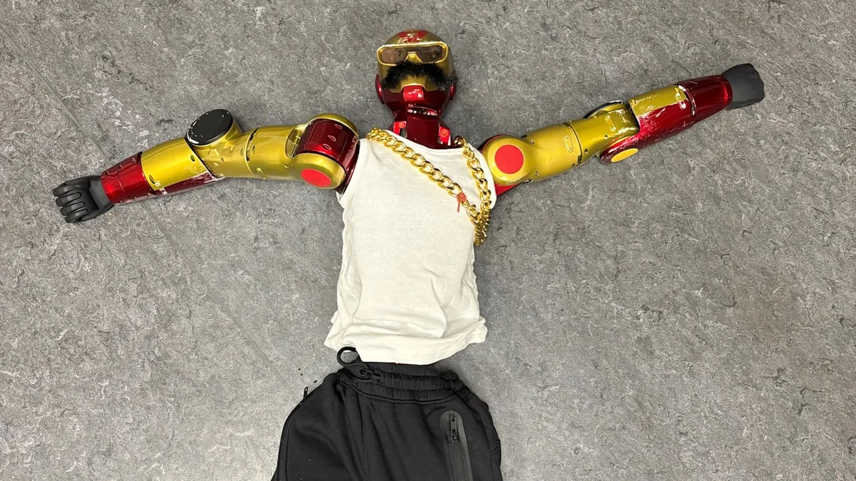 In Köln - Roboter begrapscht 16-Jährige