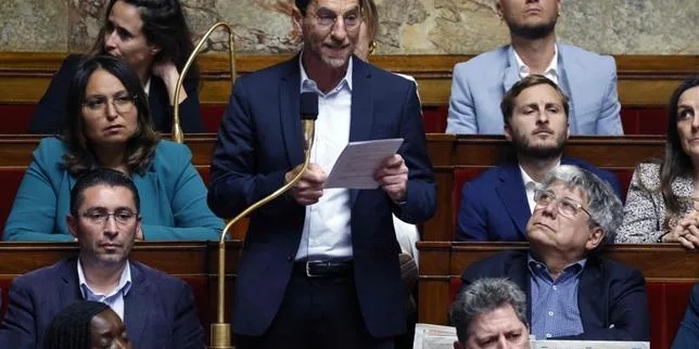 Municipales 2026 : l’annulation de deux victoires de LFI près de Lyon préconisée devant le tribunal administratif