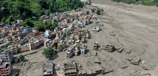 Nepal: Hunderte Einheimische und Touristen nach Sturzflut vermisst