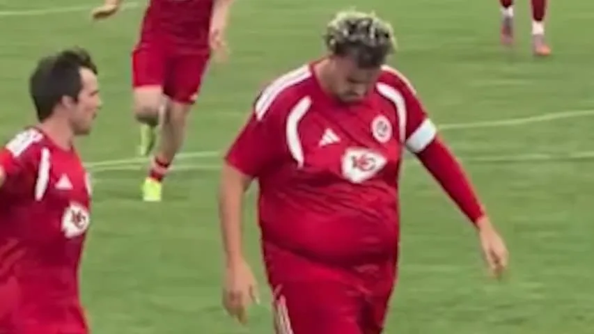 Nach 100 Kilo Abnahme - Kreisliga-Ekstase nach Traumtor
