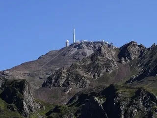 Perché à 2 620 mètres d’altitude, l’hôtel le plus haut de France va rouvrir après 30 ans d’attente