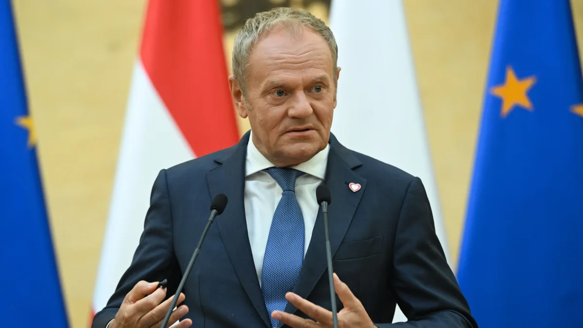 Liveblog Ukrainekrieg: Tusk warnt vor „hybriden Angriffen“ Russlands auf Verbündete der Ukraine
