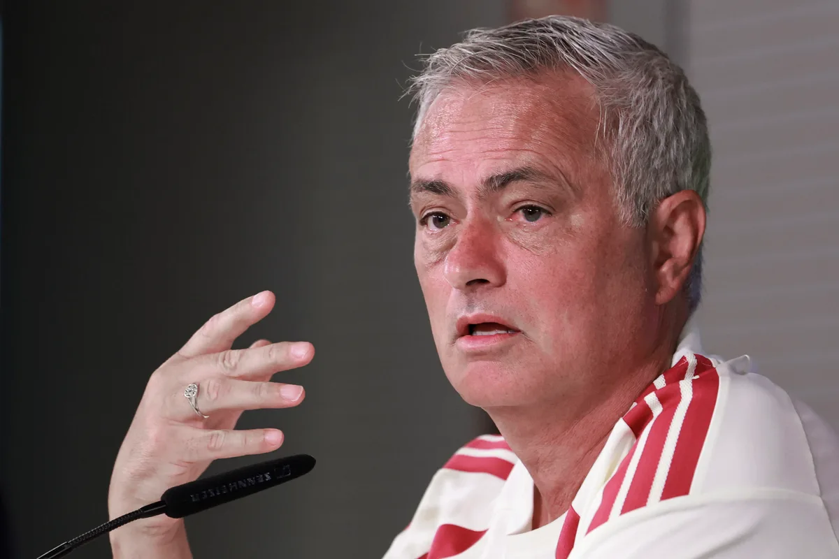 Primera rueda de prensa de Mourinho en el Madrid: "Rodri hubiera sido la guinda, pero no creo que tengamos un déficit"