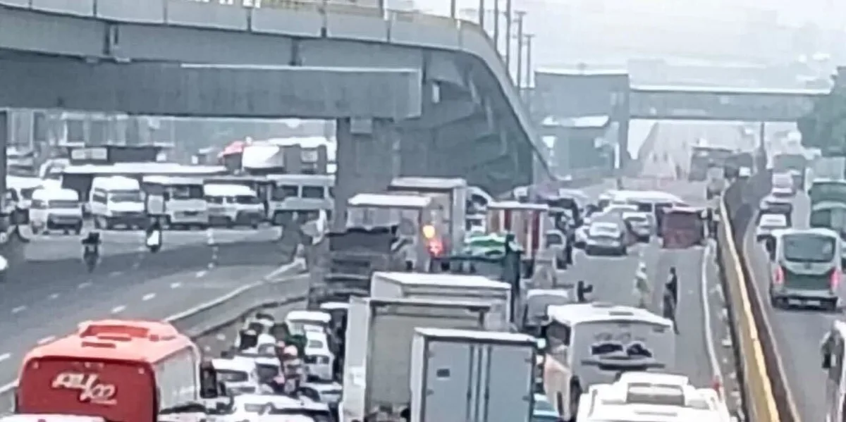 Bloqueos en carreteras y accidentes hoy miércoles 13 de mayo: reportan bloqueo en Reforma e Insurgentes