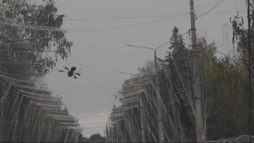 Ukraine : sous le menace des drones, les habitants de Kramatorsk forcés de fuir