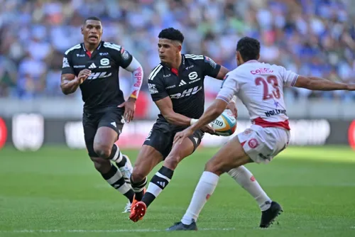 Stormers make ‘Men in Black’ statement in Sharks URC derby demolition
